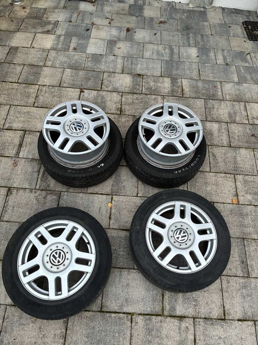 Felgi VW Golf IV GTI MK4 16″ 6,5j 5×100 z dobrymi oponami 2020