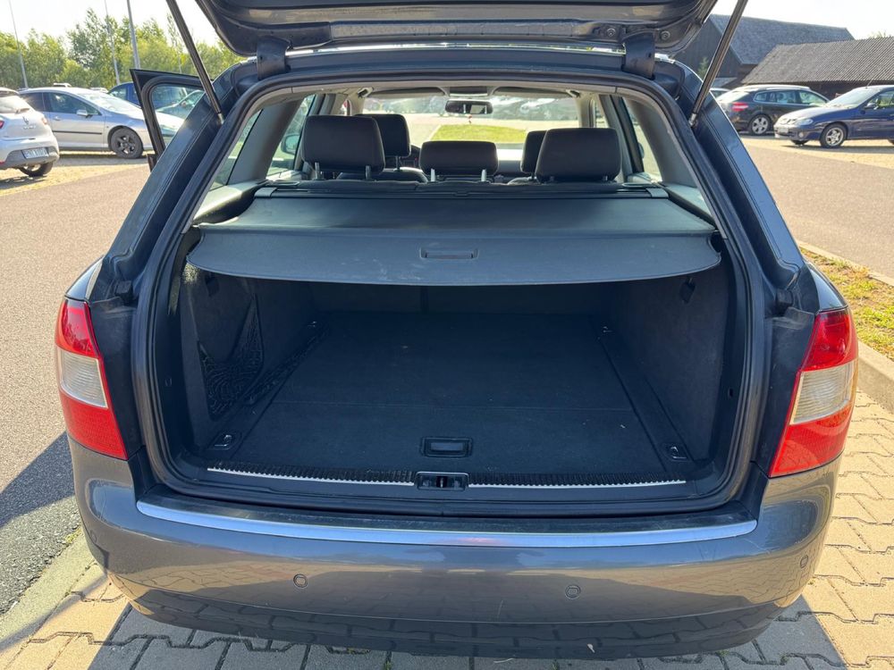 Audi A4 1.9 TDI S-line 2004 rok