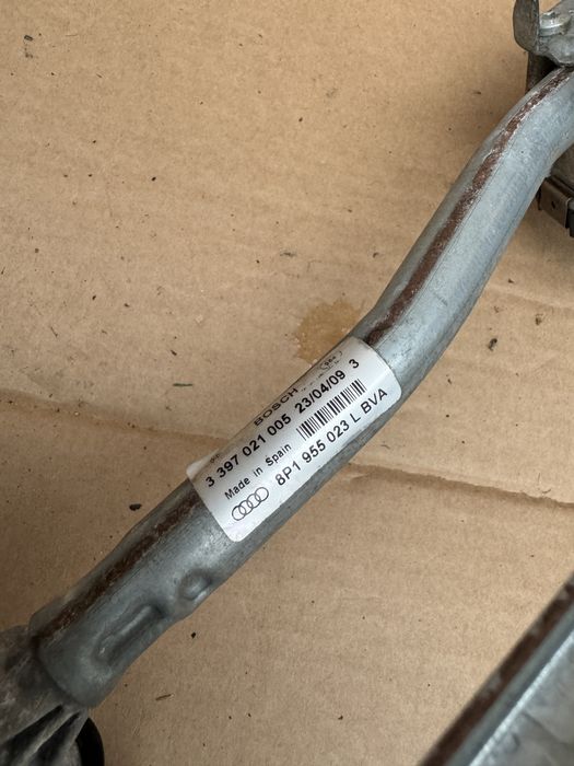 Audi A3 8P Mechanizm wycieraczek Silniczek Przedni Przód