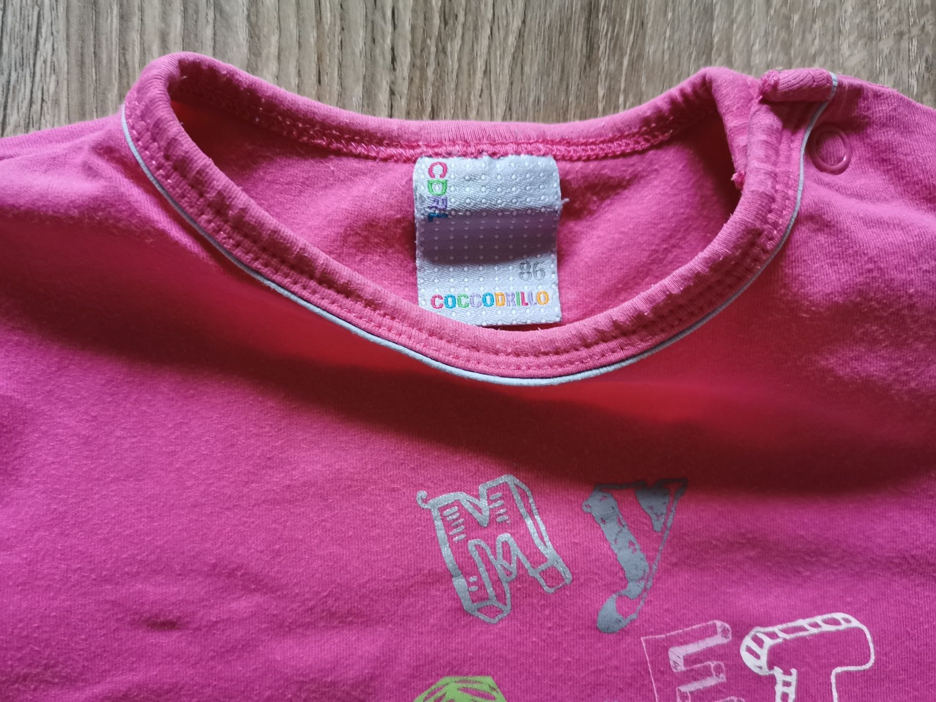 Bawełniana bluzka na krótki rękaw t-shirt Coccodrillo dziewczynka 86