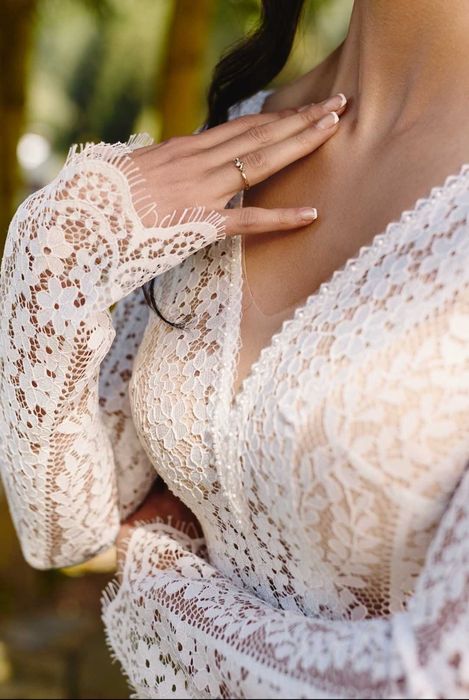 Suknia ślubna z salonu Marifeld – stan idealny, po czyszczeniu