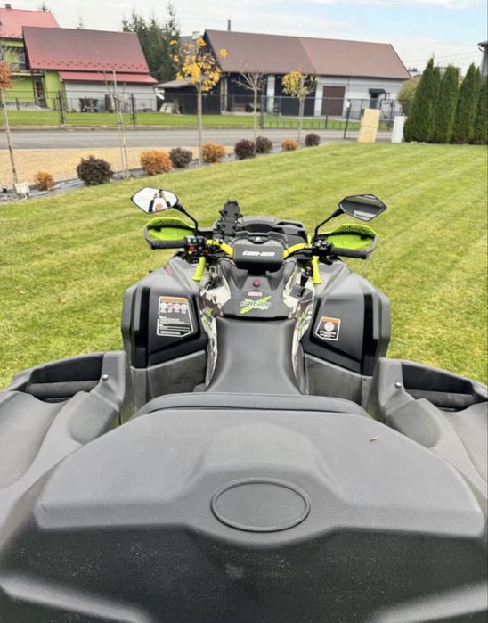 Can-Am Outlander