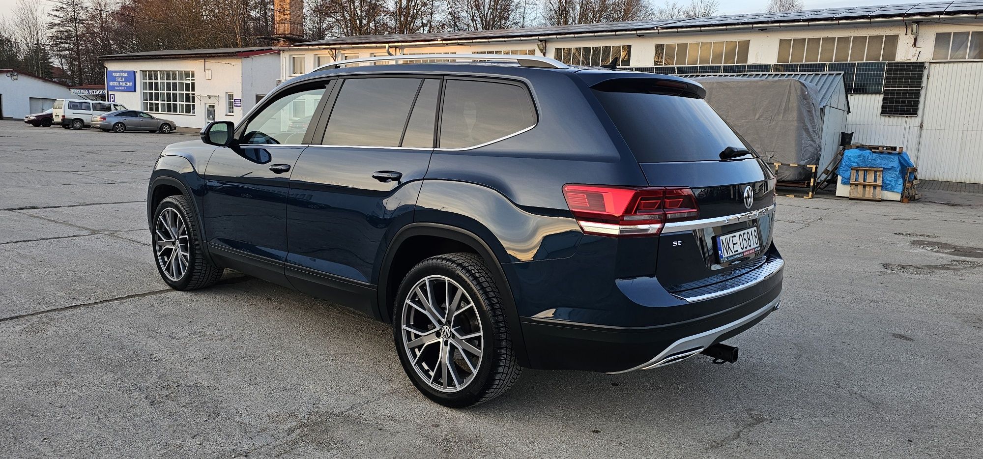 Vw atlas rok 2018 silnik 3.6 benzyna 7-miejsc ładny zamiana