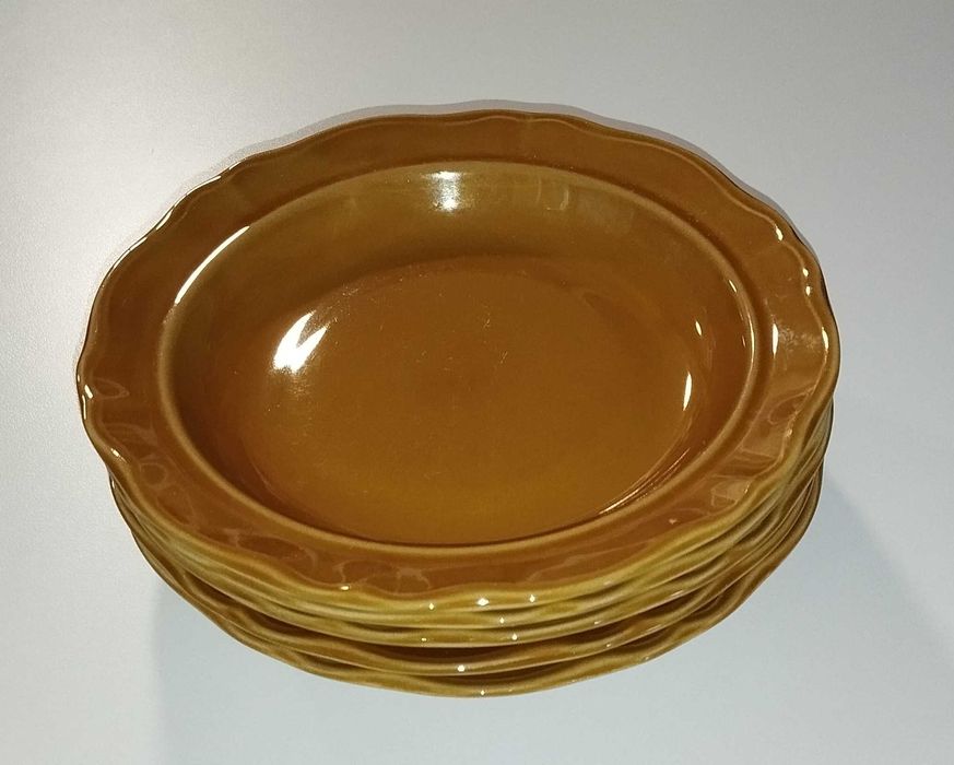 Talerze głębokie "Nostalgia"
porcelit ZPS "Pruszków"