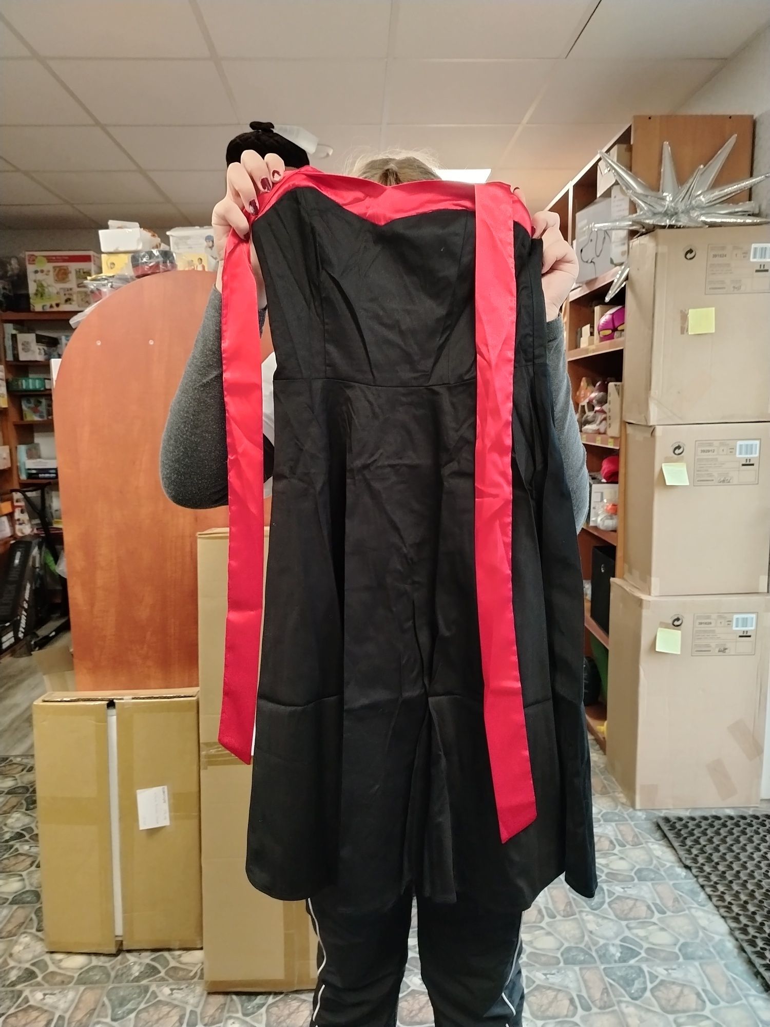 DRESSTELLS Elegancka sukienka koktajlowa czarno-czerwona retro vintage