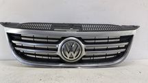 Решетка радиатора Volkswagen Tiguan 2012 5N0853653A