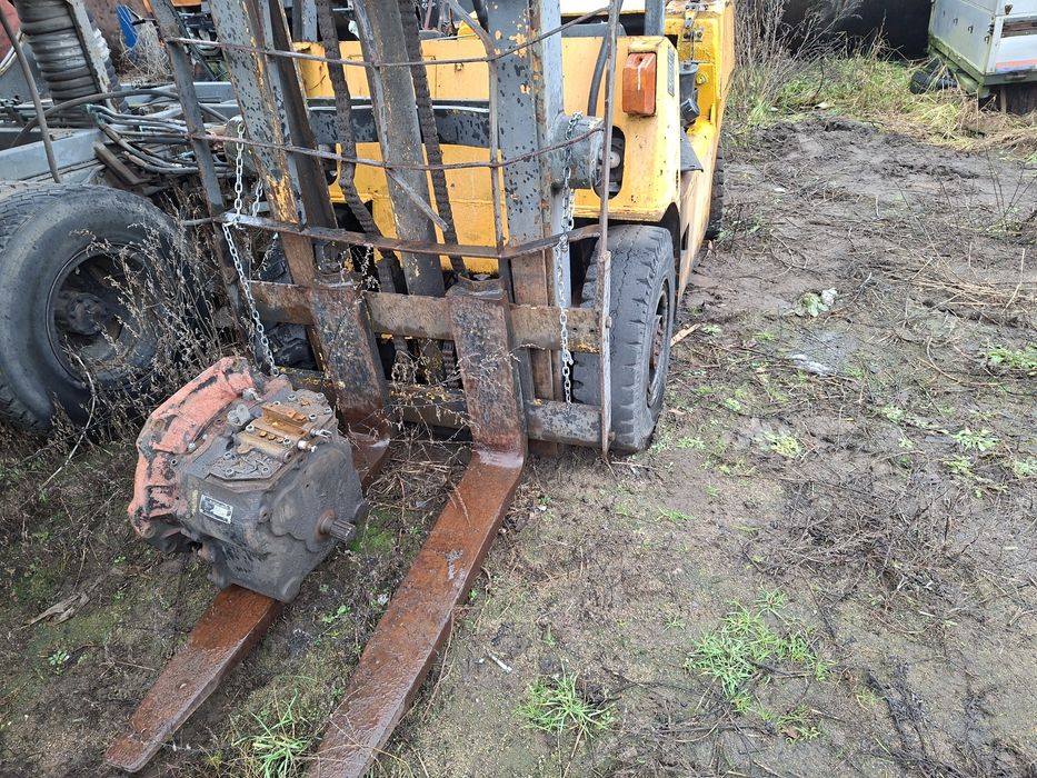 Wózek widłowy na części