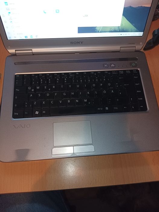 Laptop SONY PCG 7134 m