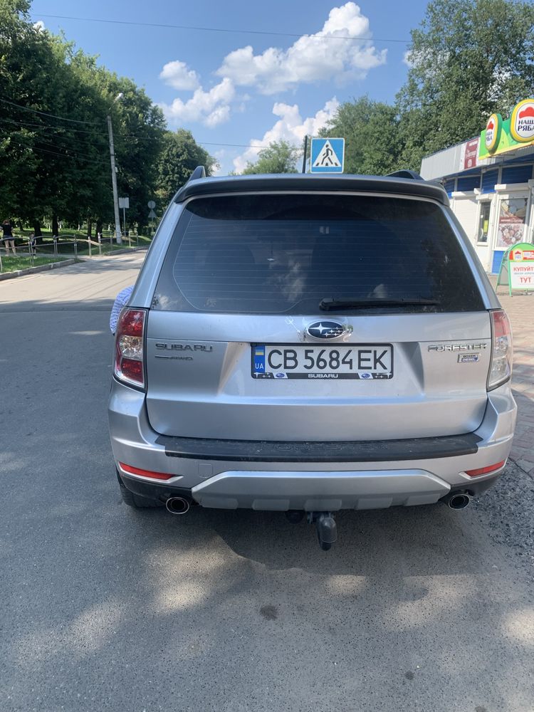 Subaru Forester 2011 р 2.0 D. 4*4 АВТО на максимальній комплектації