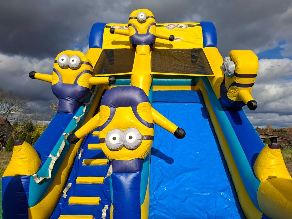 Надувна гірка "Шалені міньйони" нова