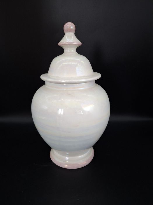 Wazon z pokrywą NR12