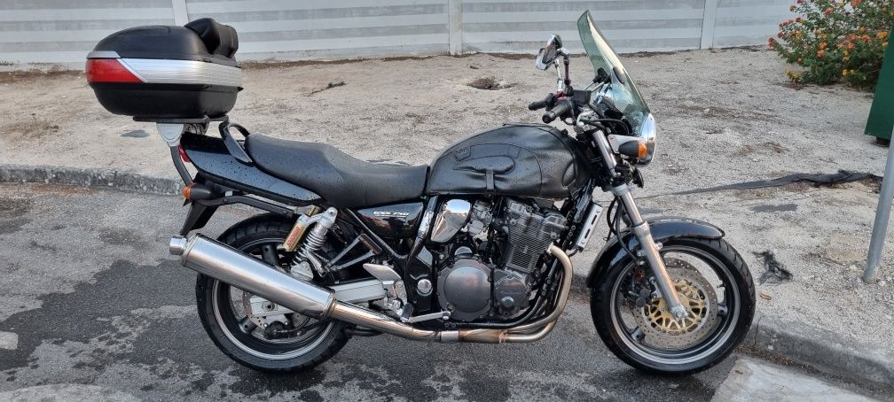Vendo suzuky gsx 750