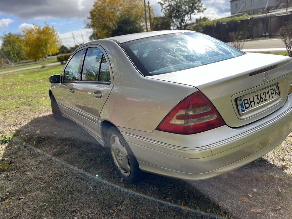Mrersebec benz c200