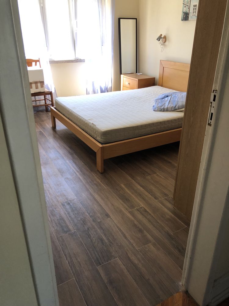 Quarto na Av. E.U.A