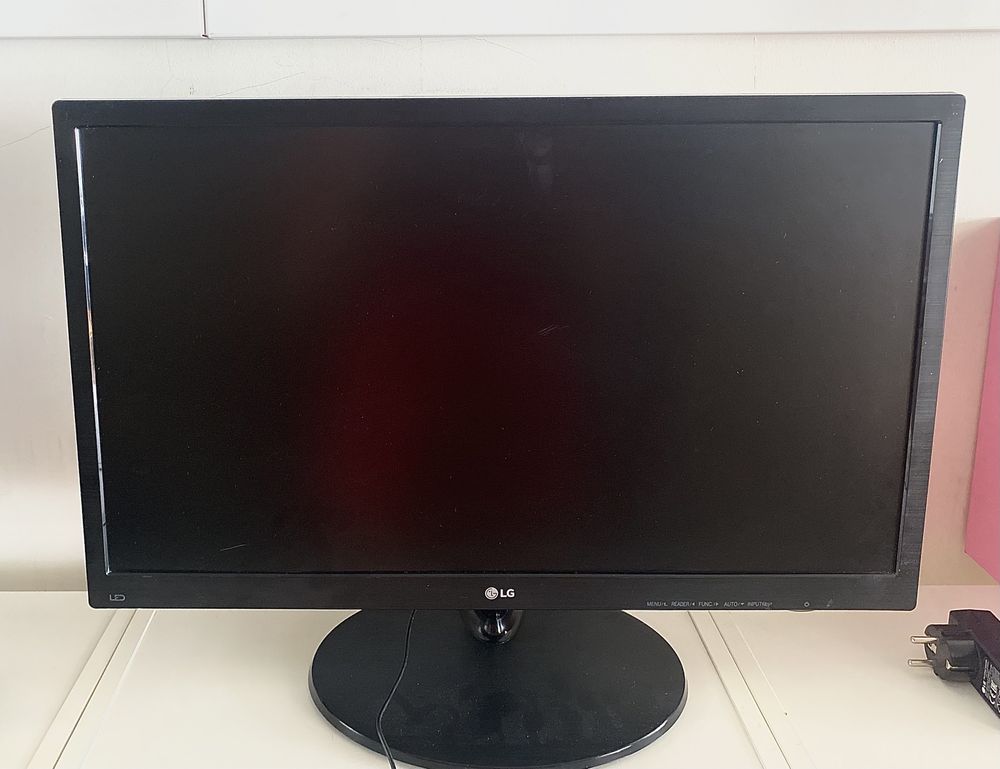 Monitor marca LG 2016