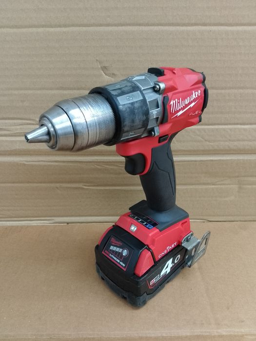 Milwaukee M18 ONEPD2 Udarowa Wkrętarka Aku Brushless 135Nm 18V 2x4.0Ah