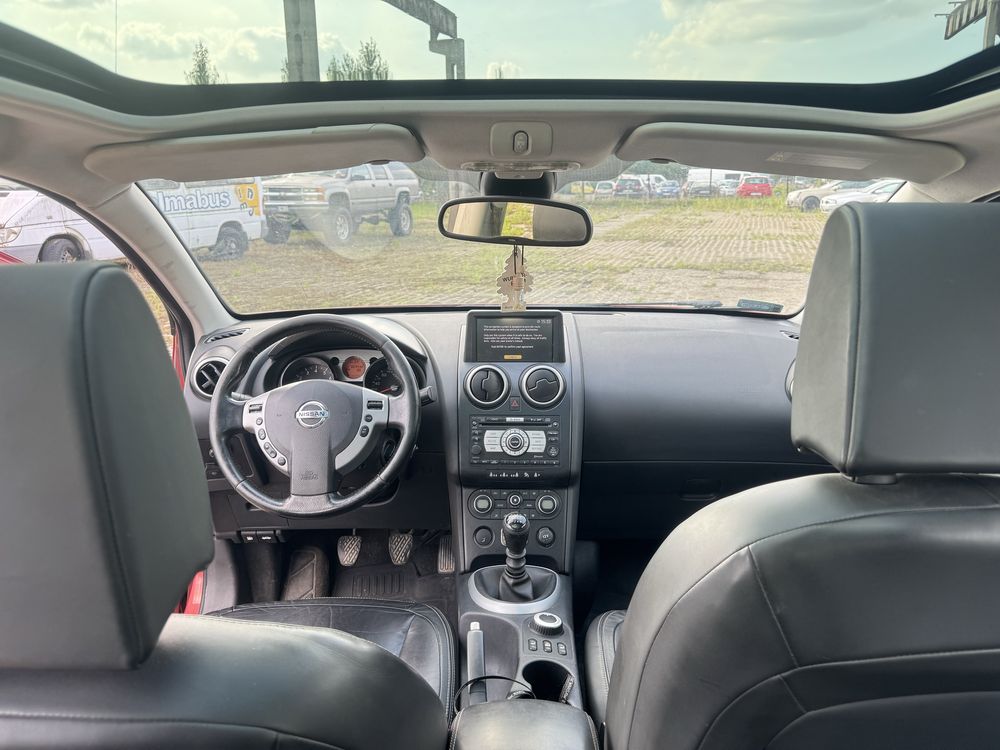 Nissan Qashqai 2.0 LPG 2007r. 4x4/Manual/panorama/hak/klima/alu/tempo