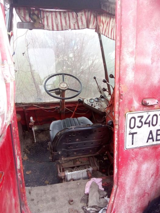 Продам Комбайн Нива