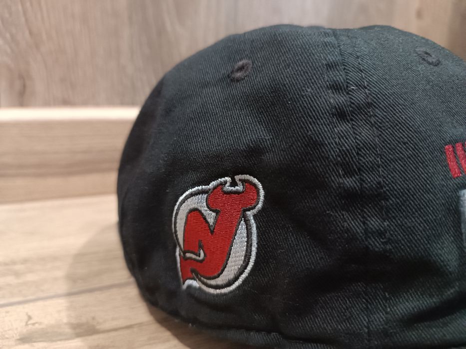 Продам бейсболку, кепку Fanatics New Jersey Devils NHL