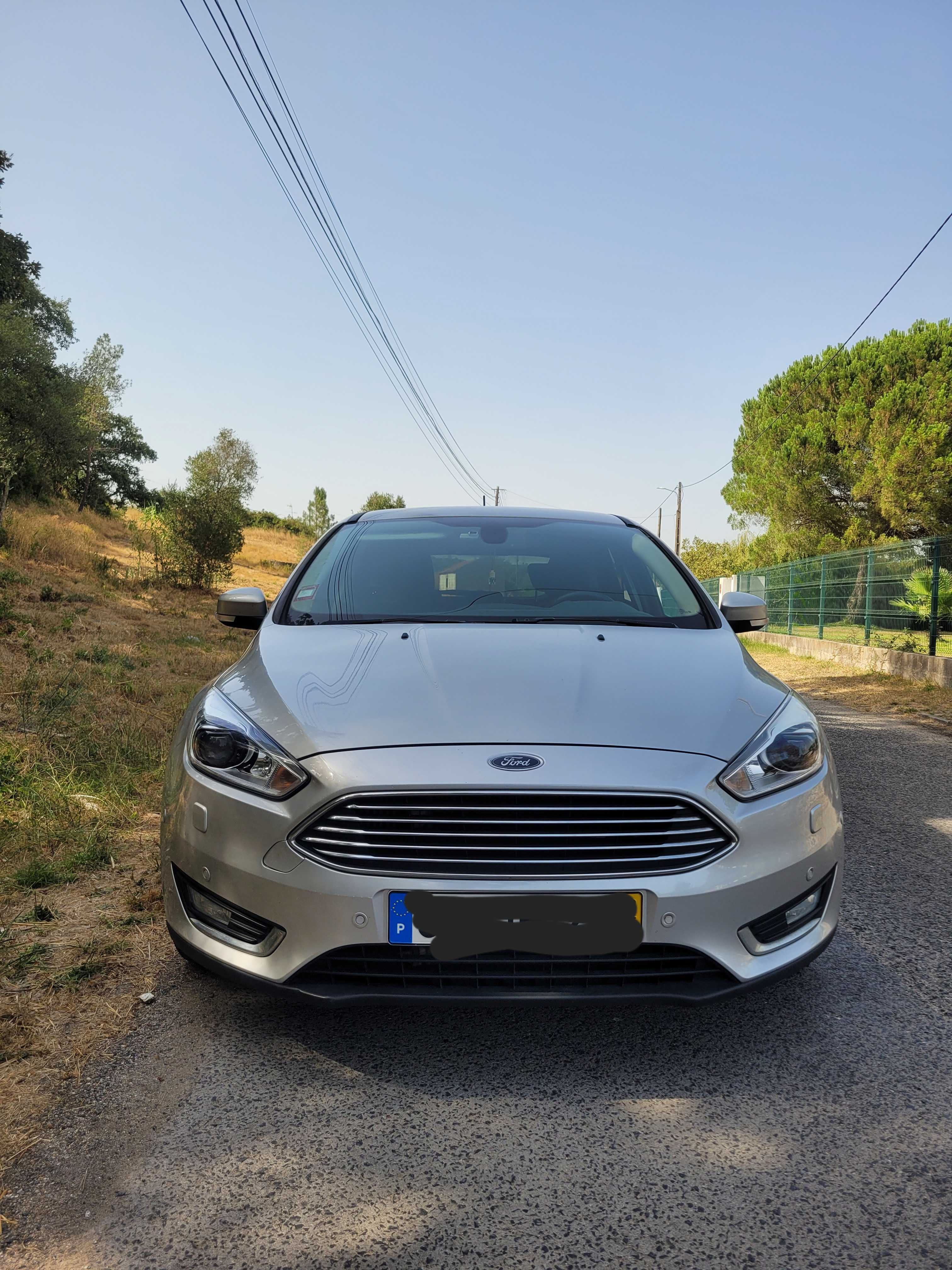 Carro Ford Focus 1.5 TDCI Titanium
