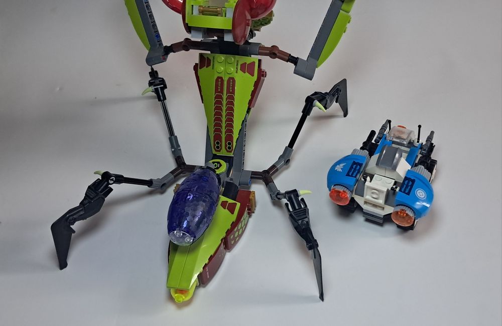 Lego Star Slicer 70703
Item No: 70703