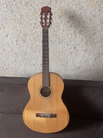 Fender esc105 класична гітара
