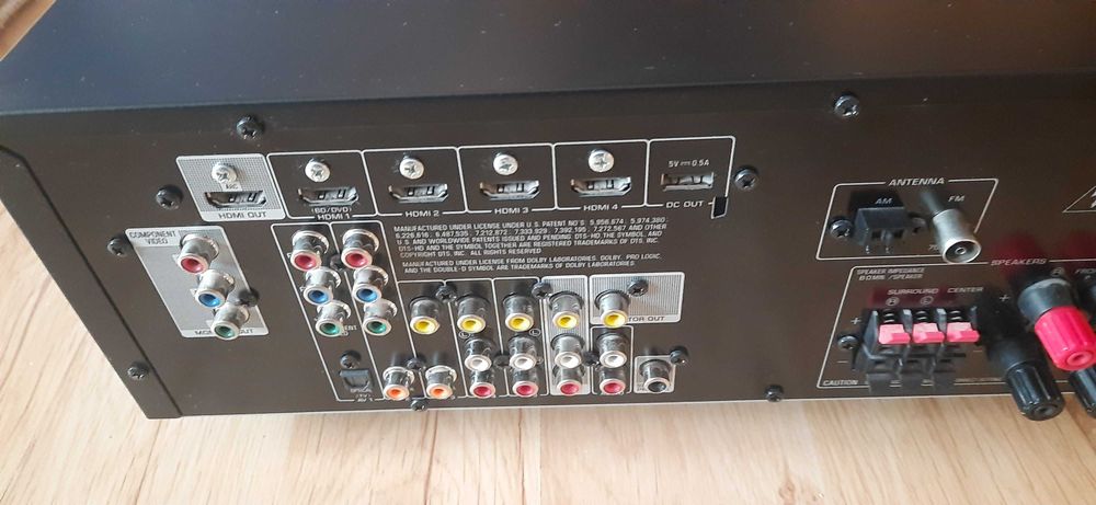 Amplituner kina domowego Yamaha RX-V377