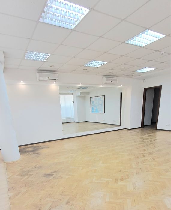 Без комиссии Куреневка 50м2 Кирилловская, 115 1 этаж фасад доступ 24/7