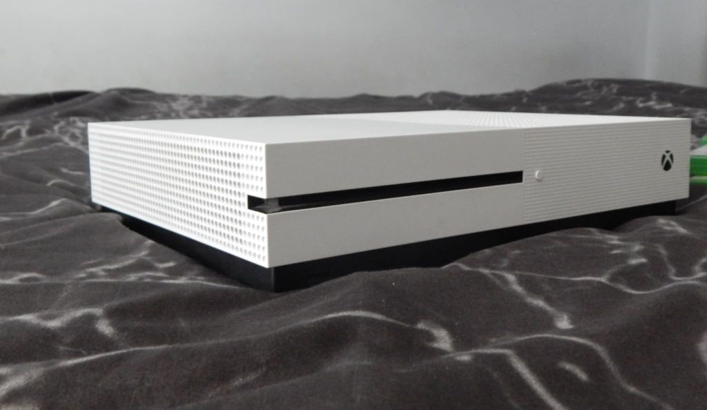 Sprzedam Xbox One S