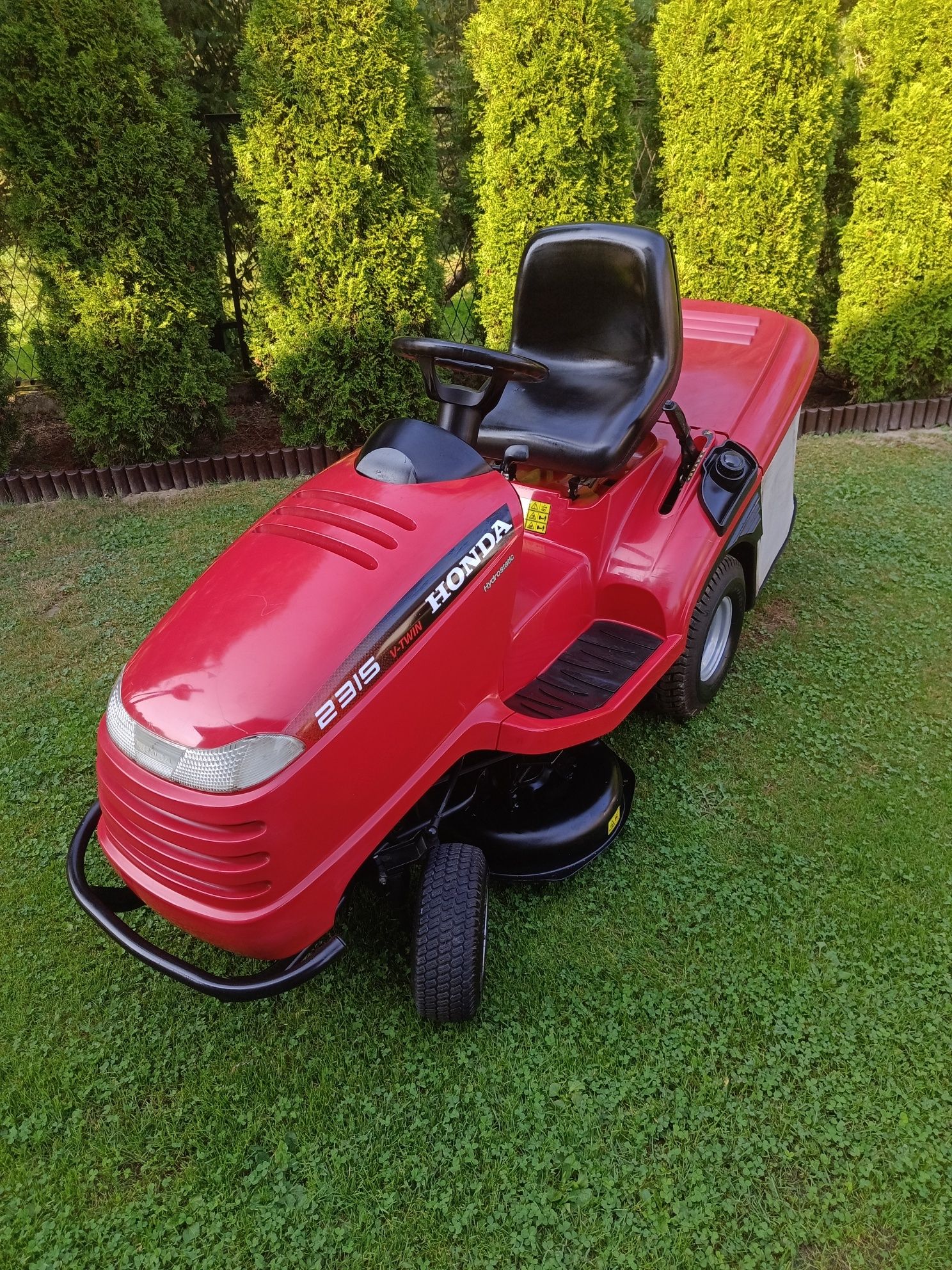 Kosiarka traktorek honda 2315