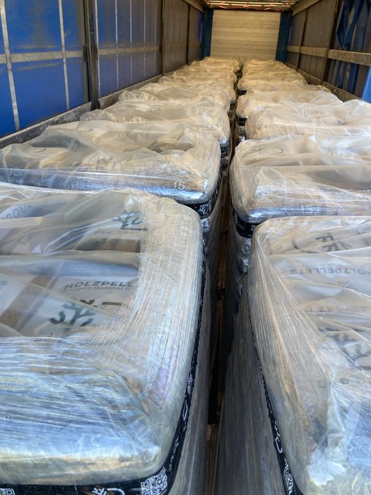 Pellet drzewny Certyfikowany DPP RESOURCE A1 ENplus paleta 975kg