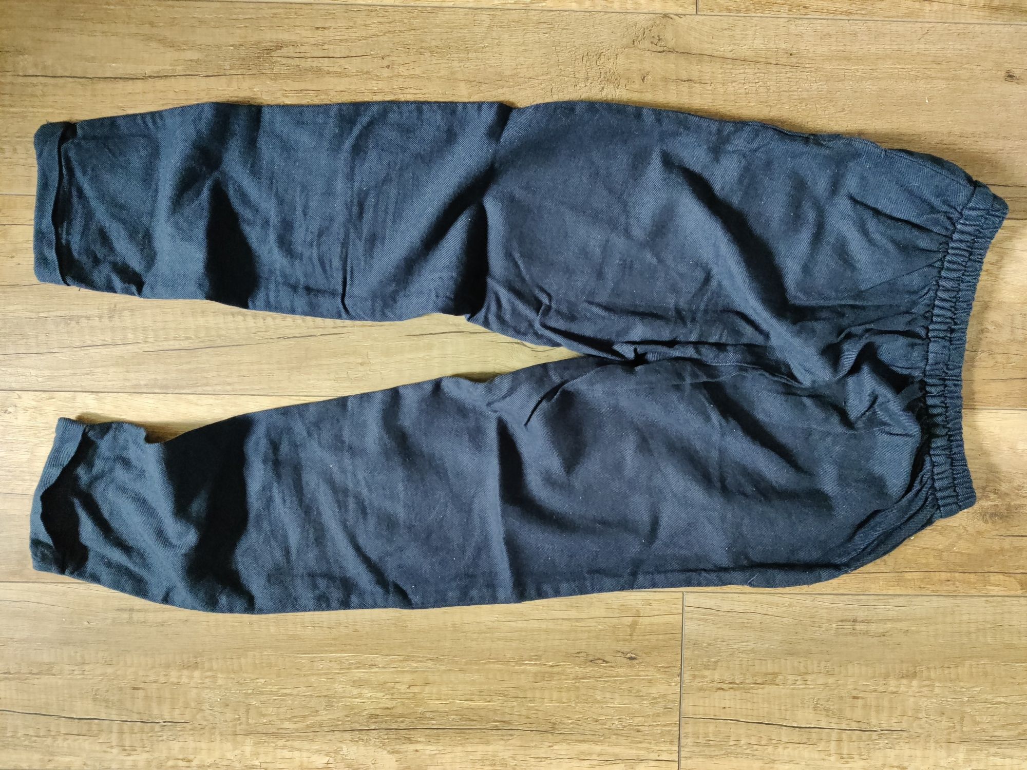 Reserved spodnie dziewczęce materiałowe nowe bez metek 146 cm