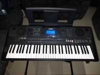 Keyboard Yamaha PSR E 453
