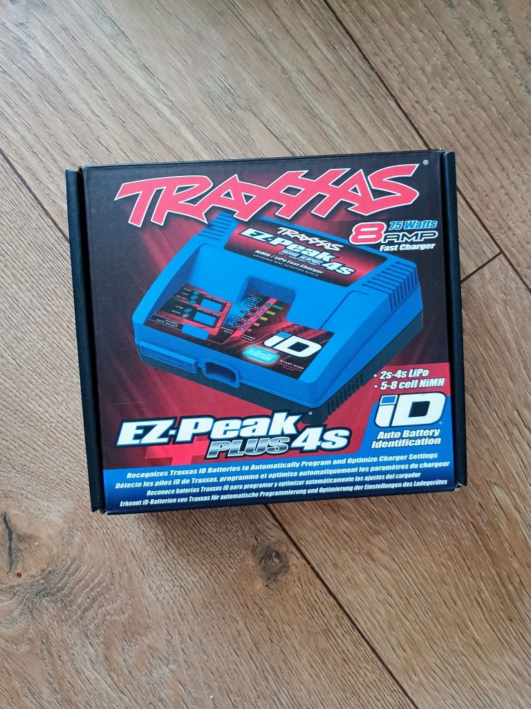 Ładowarka sieciowa LiPo/NiMh 220V Traxxas 2981G