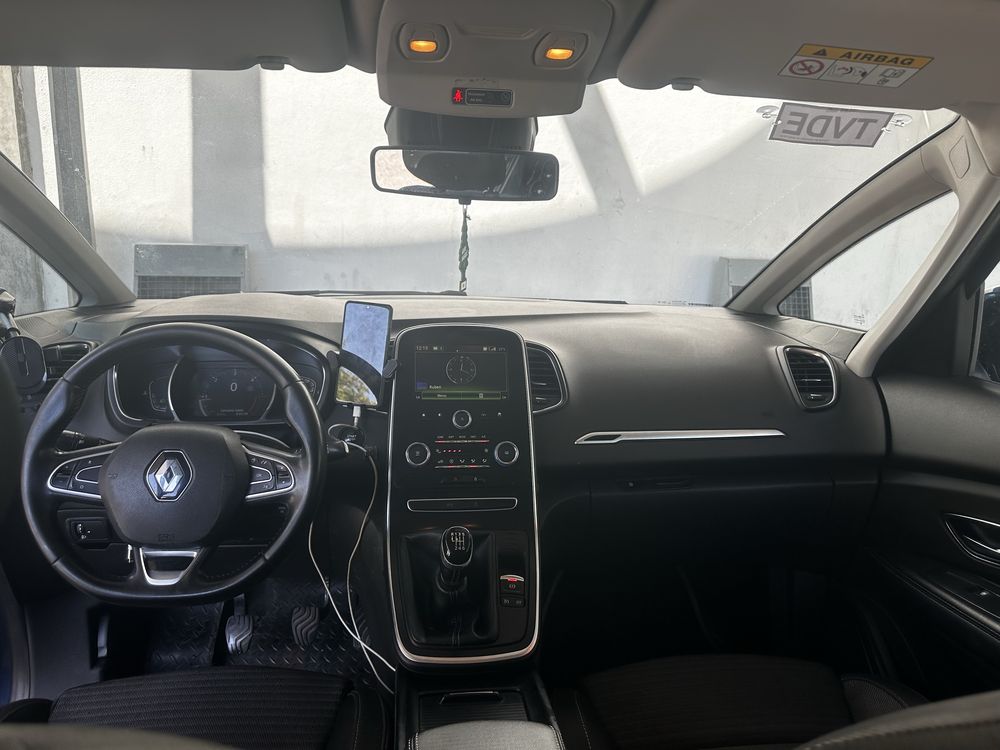 Renault Grand Scenic IV