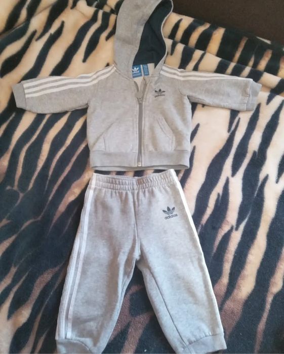 Речі на дівчинку від 6м до 2р