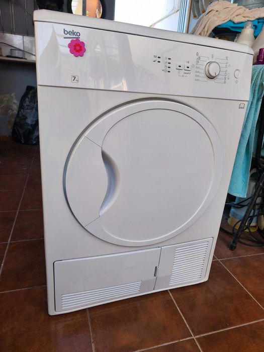 Máquina secar roupa