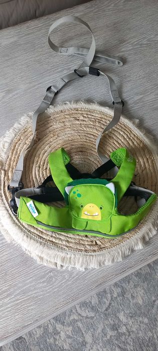 Szelki bezpieczeństwa DUDLEY marki TRUNKI w kolorze zielonym.
