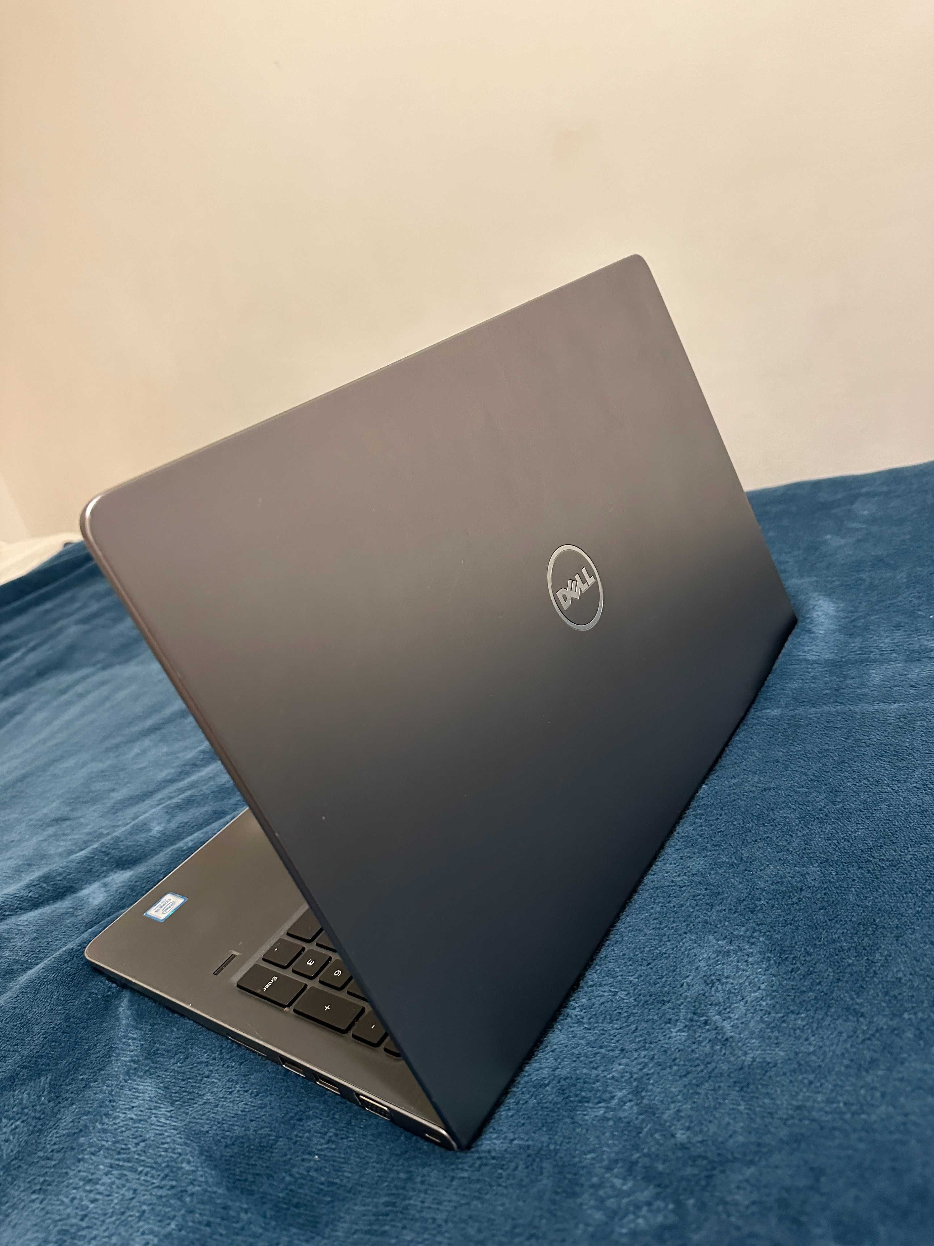 Dell Vostro 15 full hd i5 7th 256gb ssd m2 nvme 8gb ram klawiatura led