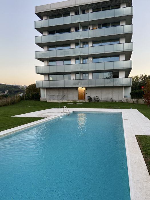 T1 arrendamento oliveira douro