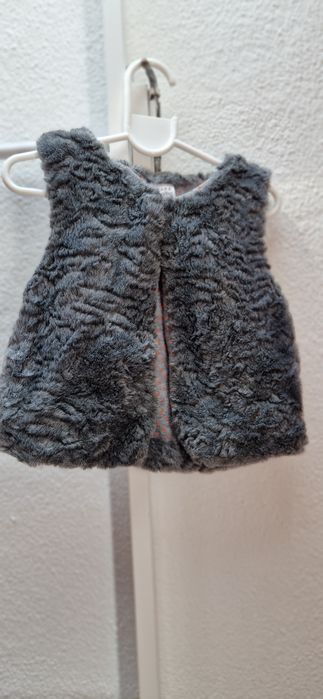 Colete de pêlo da Zara p/ bebé 24-36 meses ou 94 cm