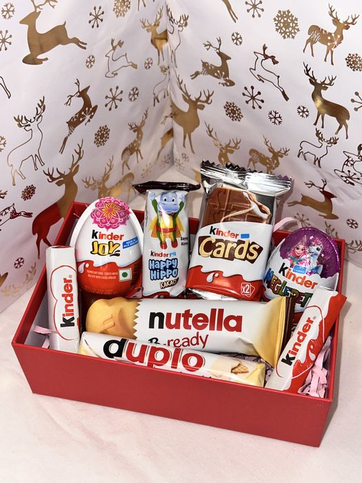 Подарункові Новорічні бокси/ СОЛОДКІ НАБОРИ KINDER ТА NUTELLA