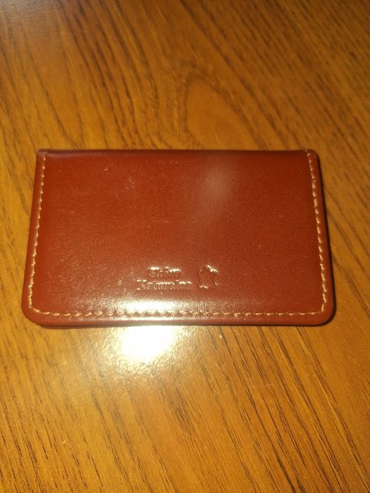 Etui ze skóry na wizytówki i karty