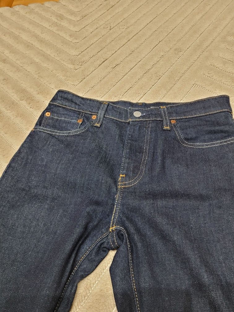 Jeansy levis strauss