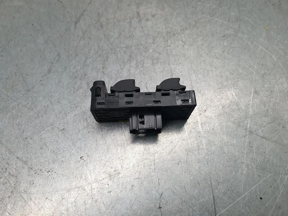 Comando / botão / interruptor vidros frente esquerdo CITROËN C3 III (S