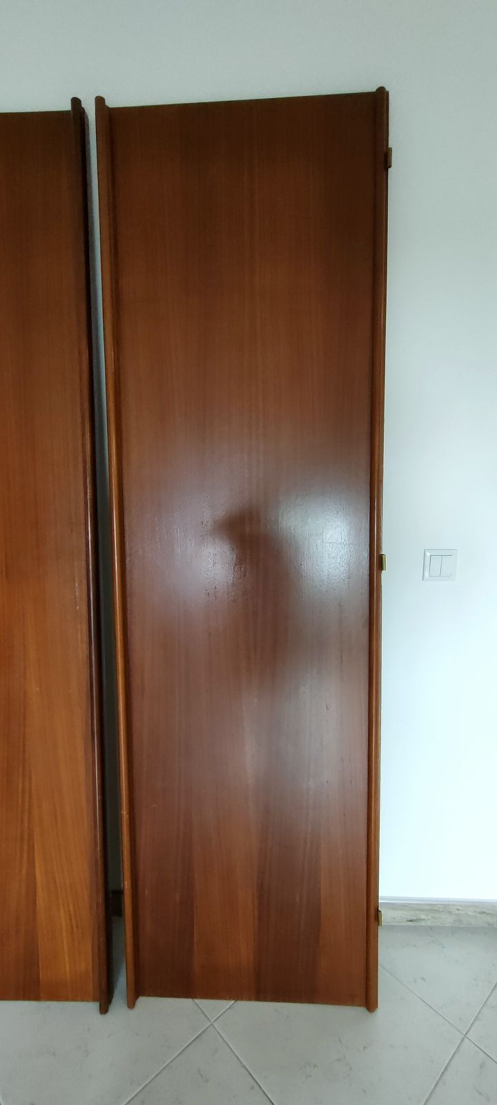 Conjuntos de Portas de Roupeiro de Madeira