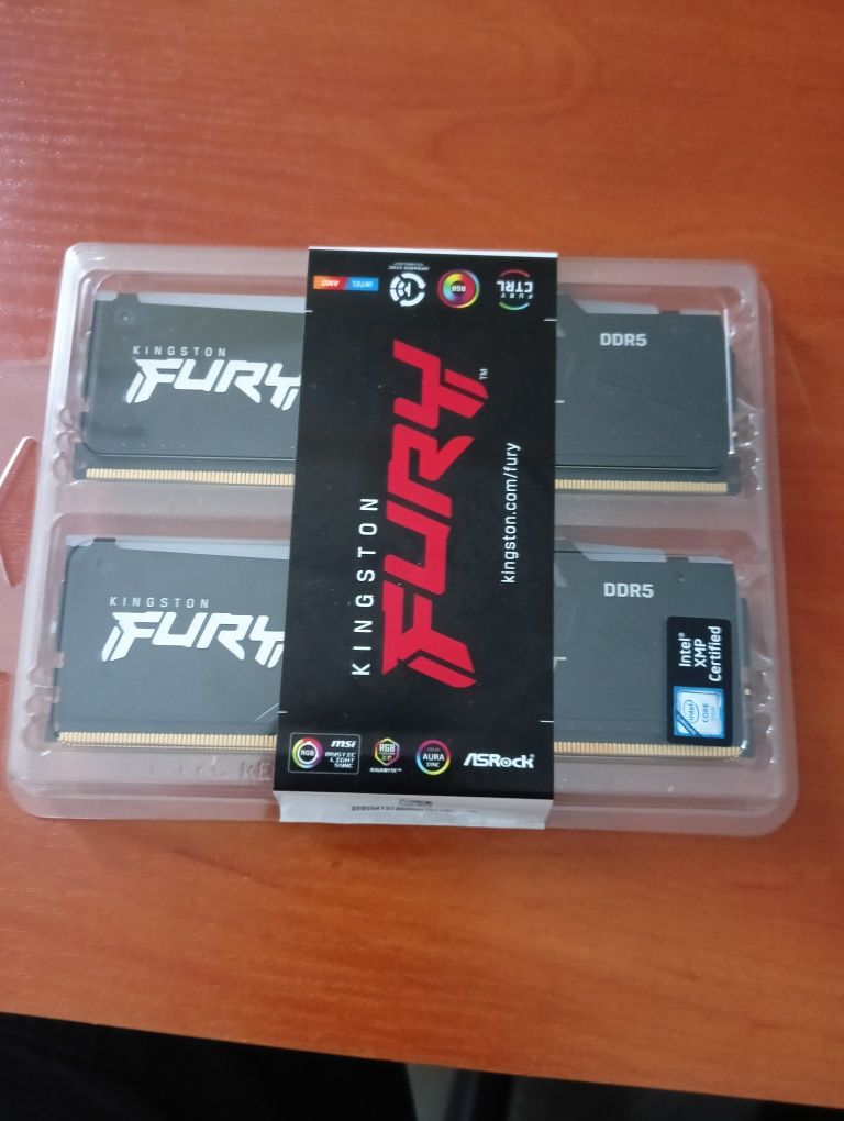 Pamięci ram ddr5 Kingston fury rgb
