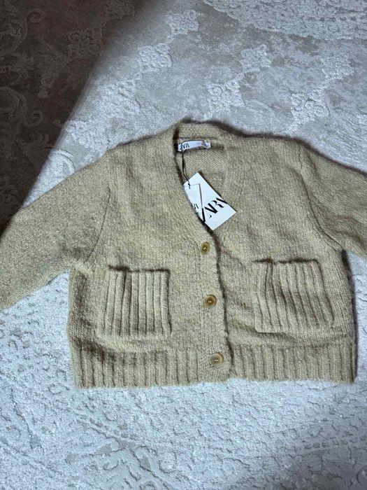 Светр вʼязаний Zara