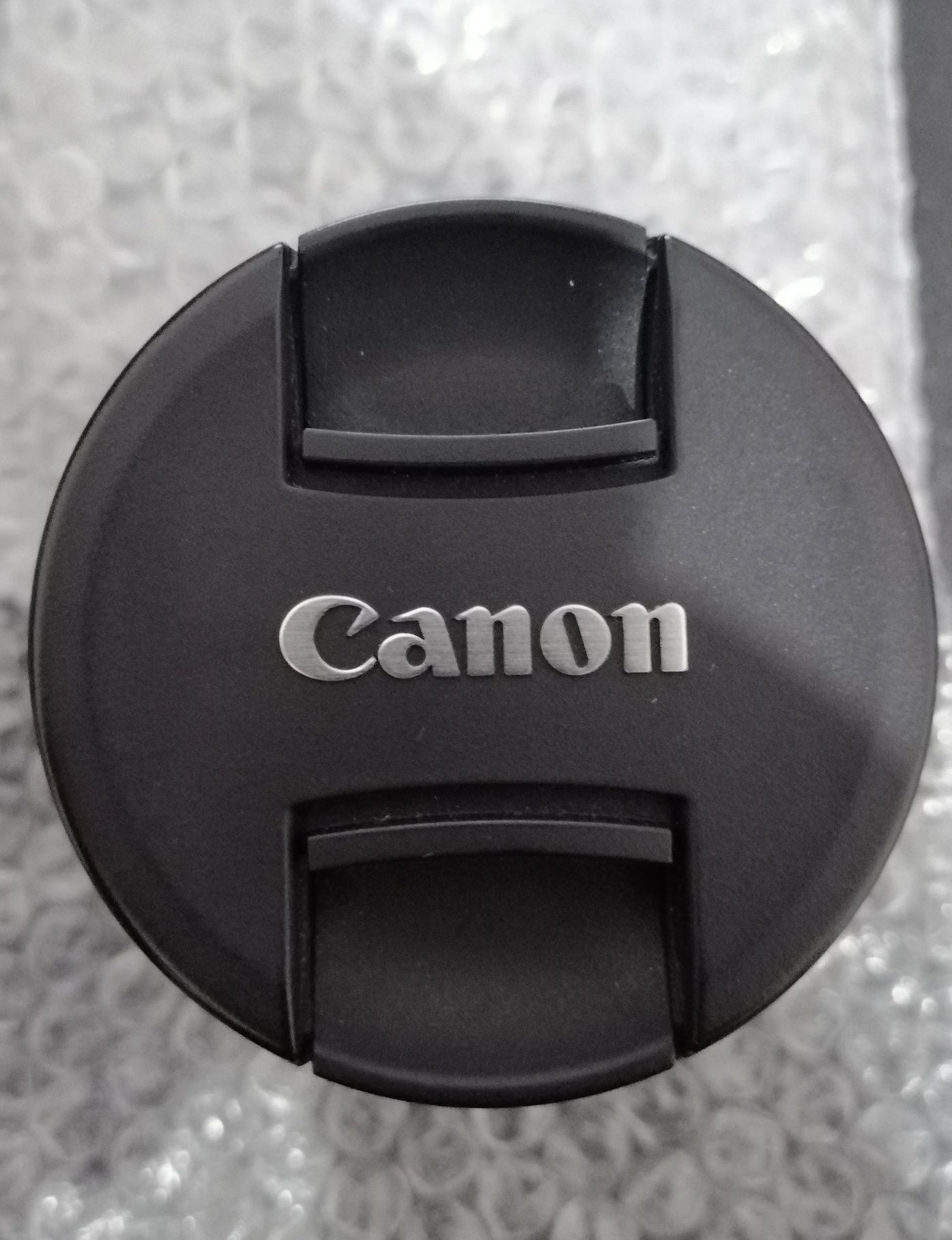 Canon EF-S 18-55mm 1:3.5-5.6 III