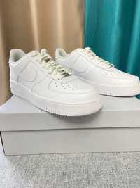 Nike Air Force 1 Low '07 White 38-24CM